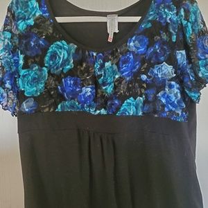 Lacy floral print blouse